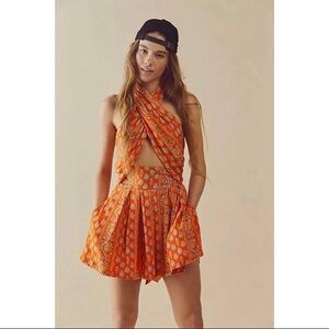 Gorgeous free People romper. Worn once! Size med